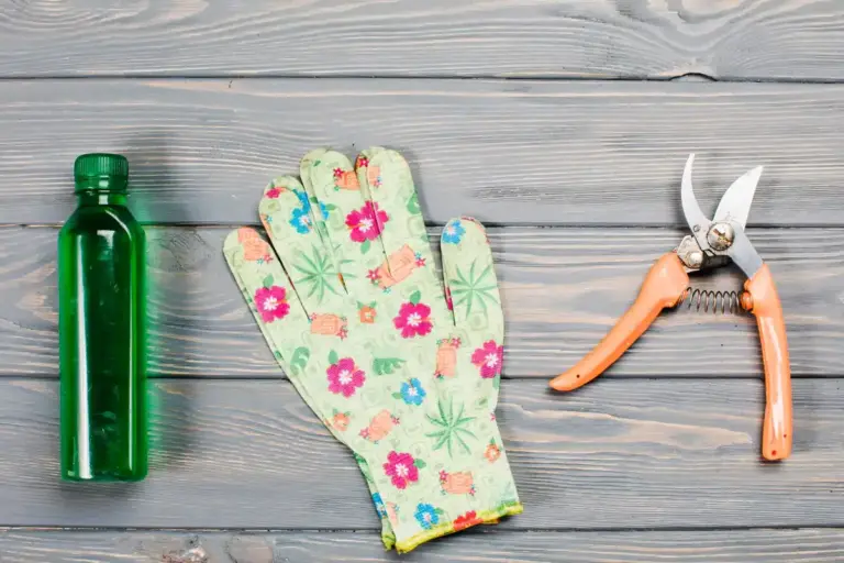 garden tools for weeding and shrub trimming